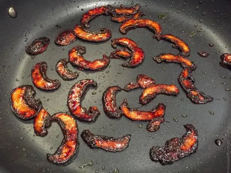 Lardons végans de champignons