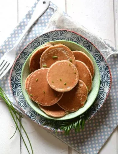Blinis végans au pavot et à la châtaigne